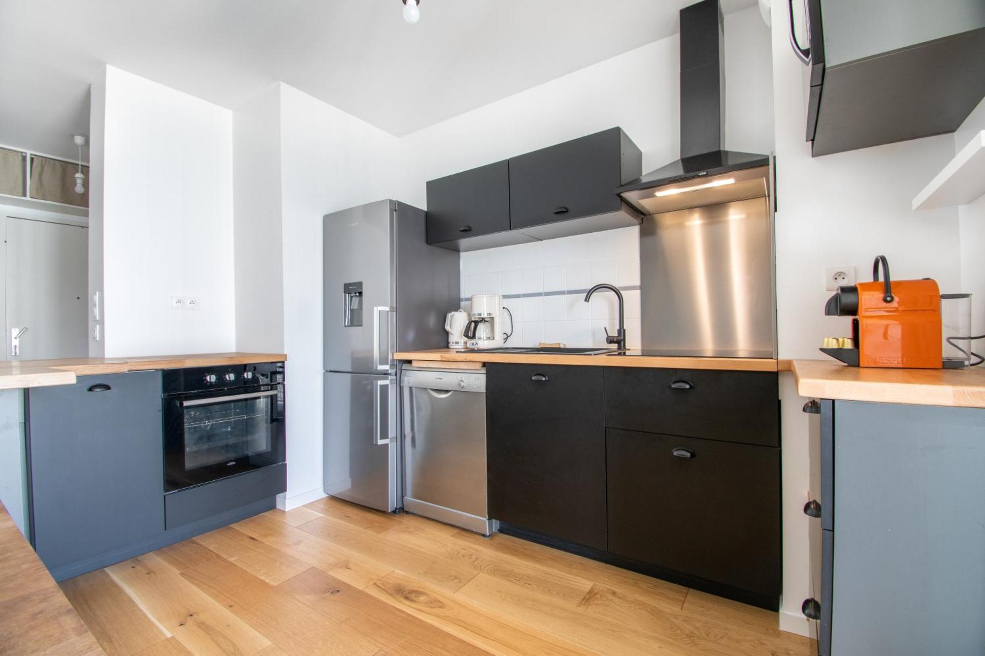 Cosy T2 De 50 M² Centre-Ville Avec Garage & Balcon Nantes Exterior foto